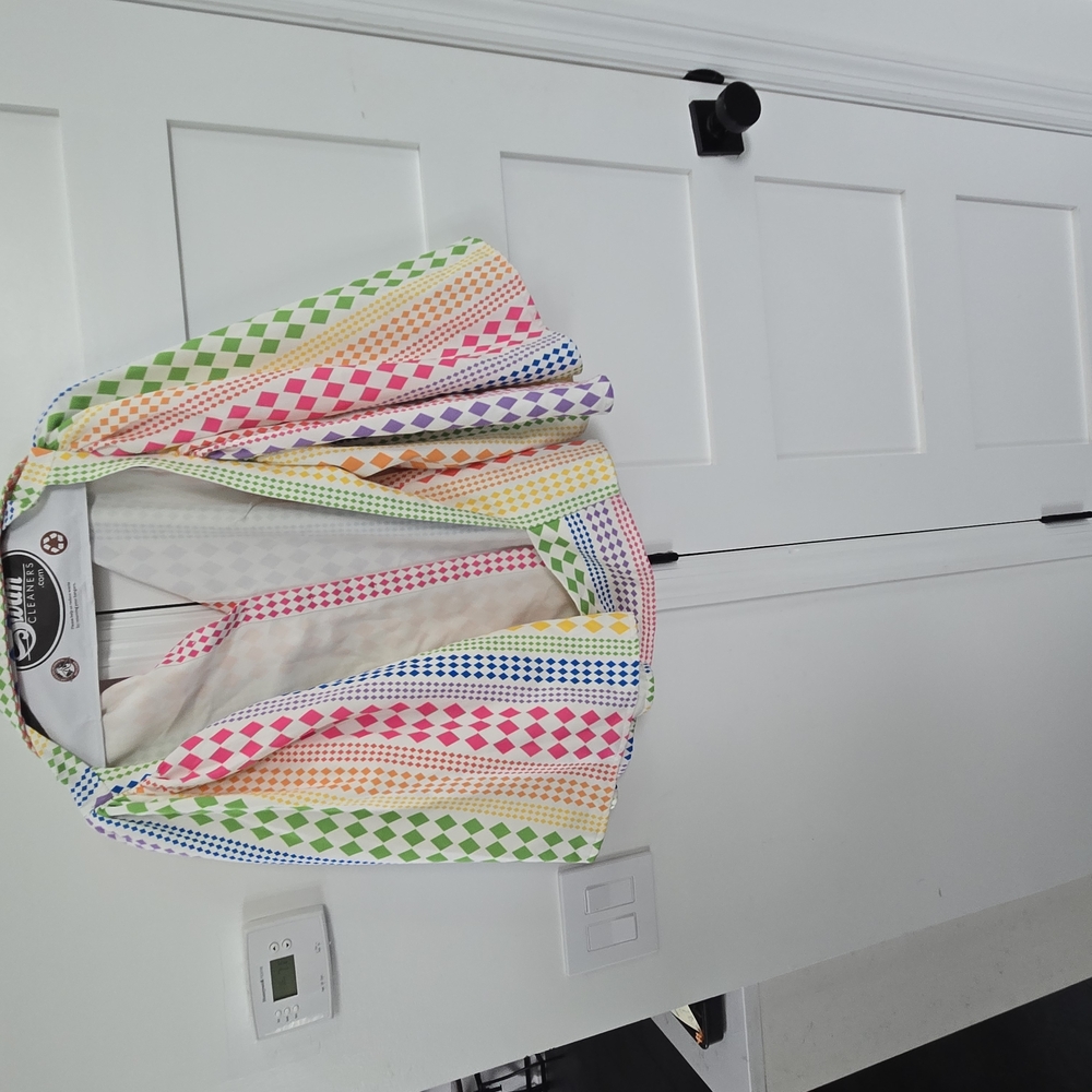 Colorful Patterned Women's Shorts - Picture 3 of 8